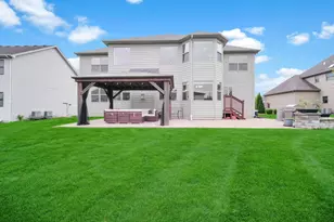 4231 Honey Locust Dr, Naperville, IL 60564 - Photo 64