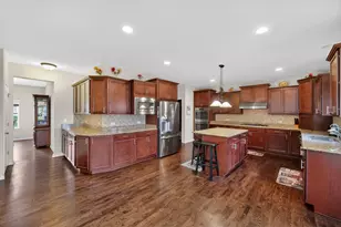 4231 Honey Locust Dr, Naperville, IL 60564 - Photo 16