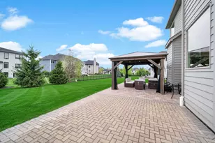 4231 Honey Locust Dr, Naperville, IL 60564 - Photo 60