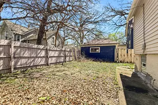 311 Ryerson Ave, Elgin, IL 60123 - Photo 16