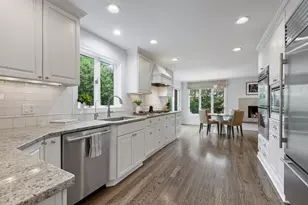 1923 Greenwood Ave, Wilmette, IL 60091 - Photo 8