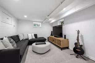 1923 Greenwood Ave, Wilmette, IL 60091 - Photo 28