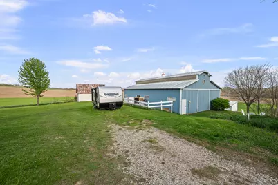 10198 E 2720 Street, Kewanee, IL 61443 - Photo 32