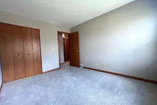 340 Greenview Dr, Crystal Lake, IL 60014 - Photo 48