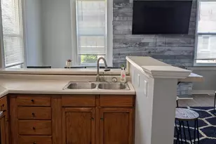 1401 Bluff St, Peru, IL 61354 - Photo 6