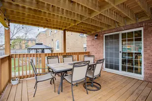 6617 W Foster Ave, Chicago, IL 60656 - Photo 12