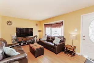 6617 W Foster Ave, Chicago, IL 60656 - Photo 16