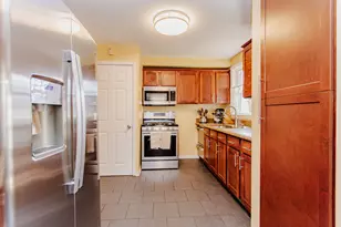 6617 W Foster Ave, Chicago, IL 60656 - Photo 8