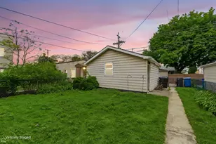 5044 W Wilson Ave, Chicago, IL 60630 - Photo 8