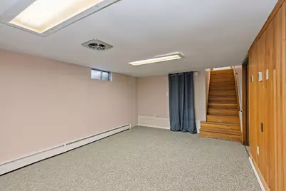 211 E Ottawa Street, Sycamore, IL 60178 - Photo 22