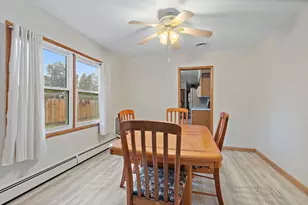 211 E Ottawa St, Sycamore, IL 60178 - Photo 10