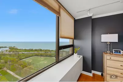 2800 N Lake Shore Drive #3411, Chicago, IL 60657 - Photo 10