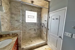 1419 W Chicago Ave, Chicago, IL 60642 - Photo 22