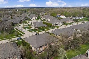735 Woodglen Lane, Lemont, IL 60439 - Photo 34