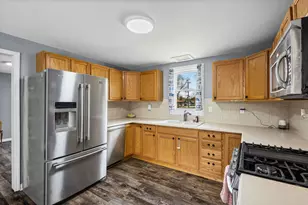 603 W Main St, Cary, IL 60013 - Photo 10