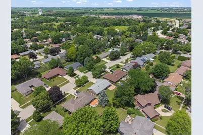 1606 Carlisle Lane, Dekalb, IL 60115 - Photo 32