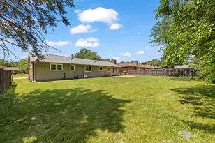 1606 Carlisle Ln, Dekalb, IL 60115 - Photo 26