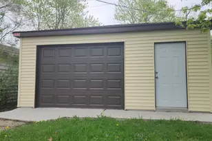 11619 S Sacramento Dr, Merrionette Park, IL 60803 - Photo 16