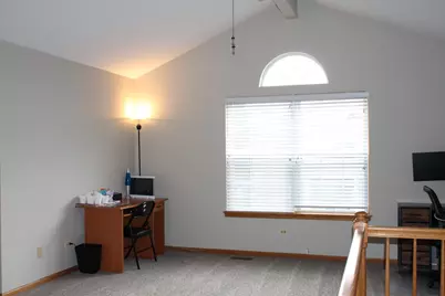 8026 160th Street #8026, Tinley Park, IL 60477 - Photo 10