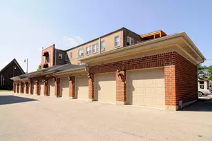 229 S Main St, Lombard, IL 60148 - Photo 16