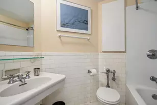 5555 N Sheridan Rd, Chicago, IL 60640 - Photo 22