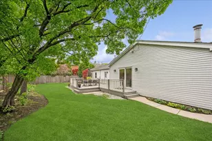 1810 Culver Ln, Glenview, IL 60025 - Photo 22
