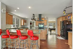 W4226 West End Rd, Lake Geneva, WI 53147 - Photo 8