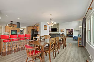 W4226 West End Rd, Lake Geneva, WI 53147 - Photo 14