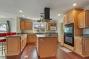 W4226 West End Rd, Lake Geneva, WI 53147 - Photo 10