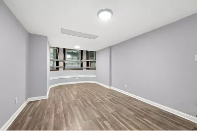 6837 S Clyde Avenue, Chicago, IL 60649 - Photo 2