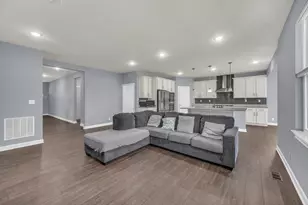 5 Nelson Ln, Hawthorn Woods, IL 60047 - Photo 6