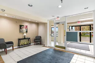 5400 Astor Ln, Rolling Meadows, IL 60008 - Photo 18