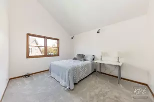 8026 Barrymore Dr, Darien, IL 60561 - Photo 16