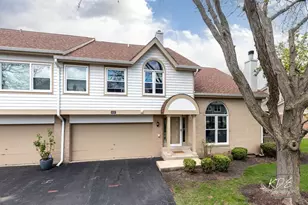 8026 Barrymore Dr, Darien, IL 60561 - Photo 2