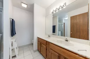 8026 Barrymore Dr, Darien, IL 60561 - Photo 26