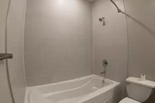 229 Park Ave, Clarendon Hills, IL 60514 - Photo 8