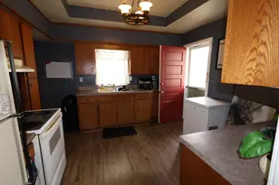 1425 Blaisdell St, Rockford, IL 61101 - Photo 6