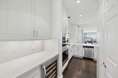 333 N Canal Street #3604, Chicago, IL 60606 - Photo 6