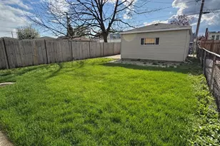 2326 S 58th Ct, Cicero, IL 60804 - Photo 12