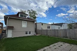 2326 S 58th Ct, Cicero, IL 60804 - Photo 14