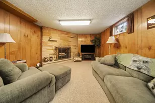 1312 Royal Dr, Montgomery, IL 60538 - Photo 16