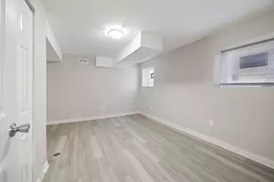 2431 Gunderson Ave, Berwyn, IL 60402 - Photo 16