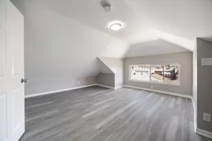 2431 Gunderson Ave, Berwyn, IL 60402 - Photo 12