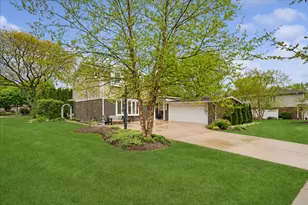 [Address not provided], Arlington Heights, IL 60004 - Photo 2