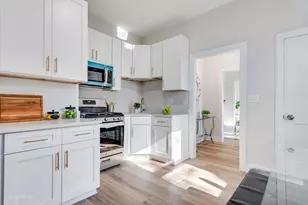 1122 Sherman Ave, Evanston, IL 60202 - Photo 8