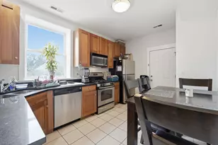 4343 N Sacramento Ave, Chicago, IL 60618 - Photo 8