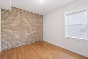 4343 N Sacramento Ave, Chicago, IL 60618 - Photo 12