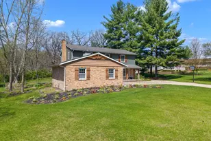 119 Sherwood Dr, Geneseo, IL 61254 - Photo 2