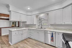 119 Sherwood Dr, Geneseo, IL 61254 - Photo 18