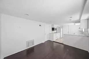4735 N Keating Ave, Chicago, IL 60630 - Photo 20